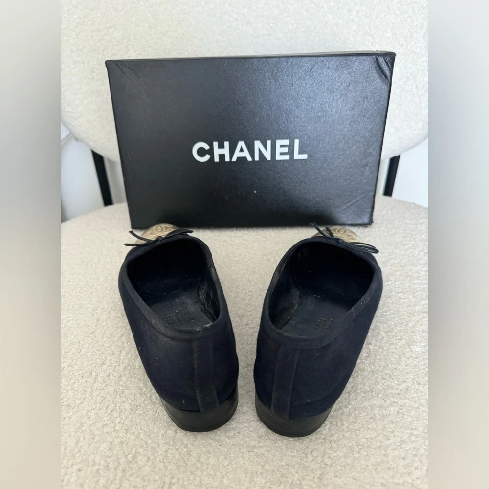 Chanel Navy Blue Flats
